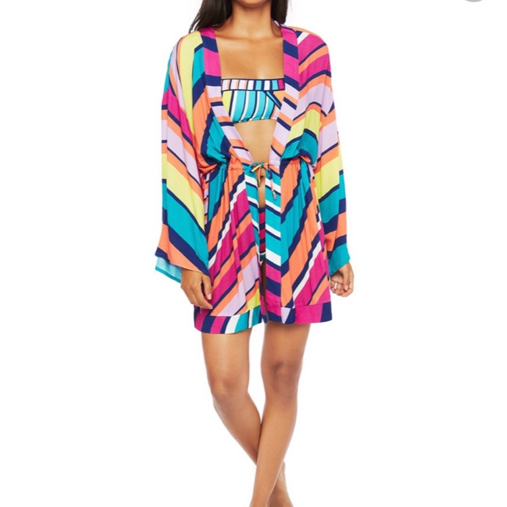 🌸Trina Turk Swimsuit Coverup🌸